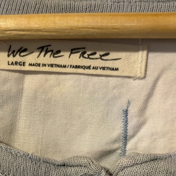 We The Free- Gene Henley shirt -Size L - Picture 7 of 12